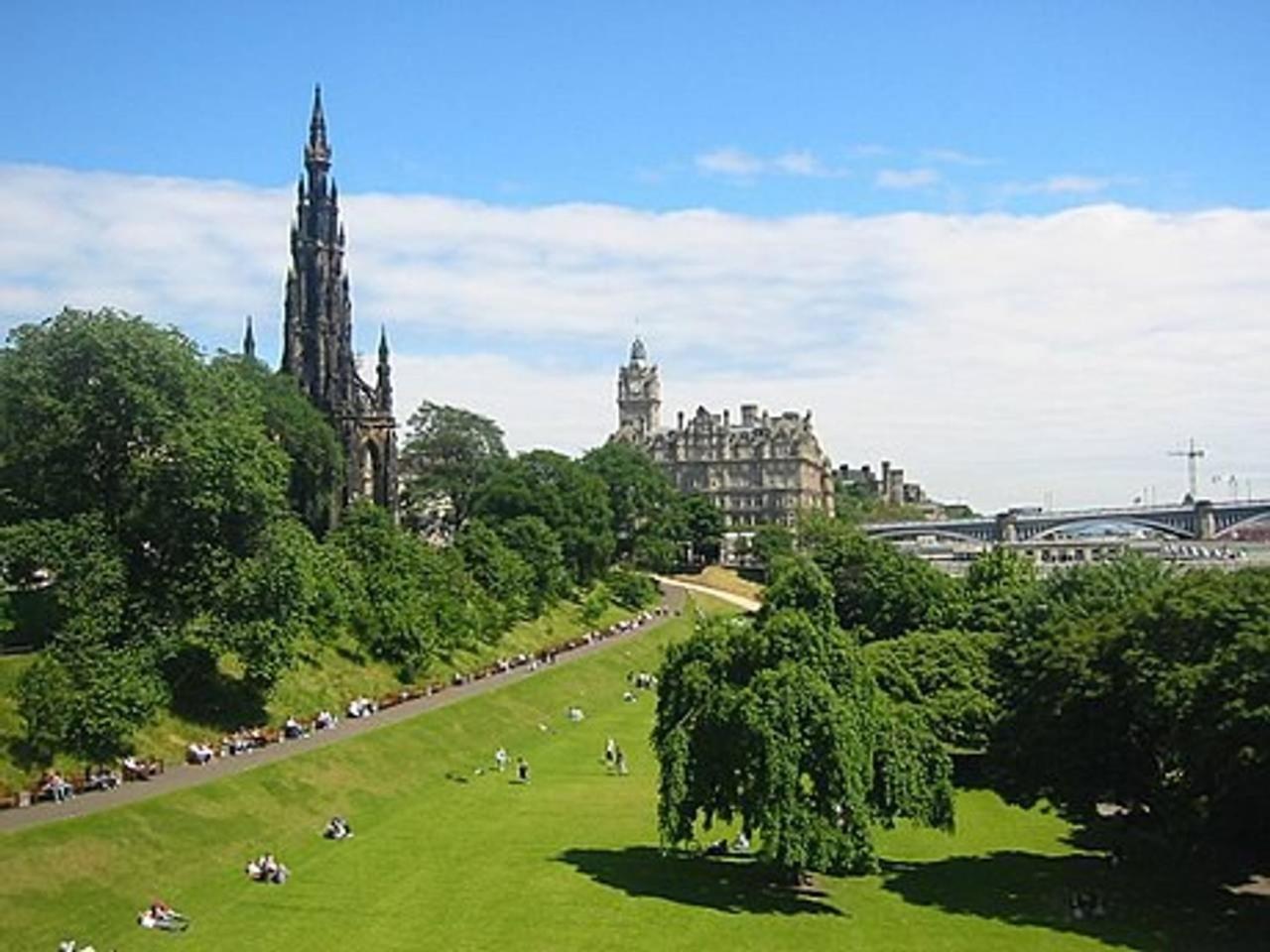 Guestready - Stylishly Presented City Centre Ap Edimburgo Esterno foto